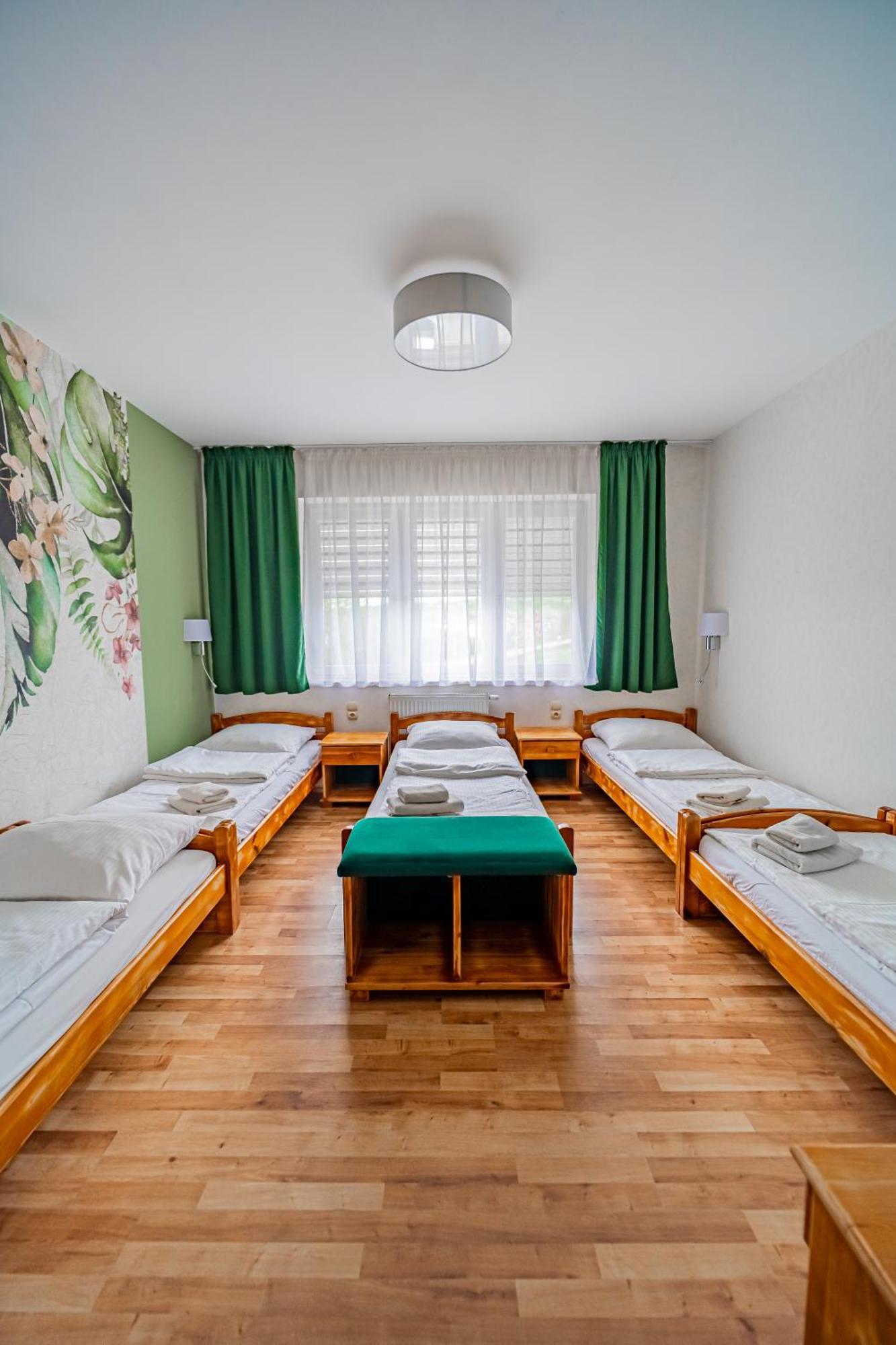 Rezydencja Pod Pieprzowkami Zalesie Gorzyckie Exteriör bild
