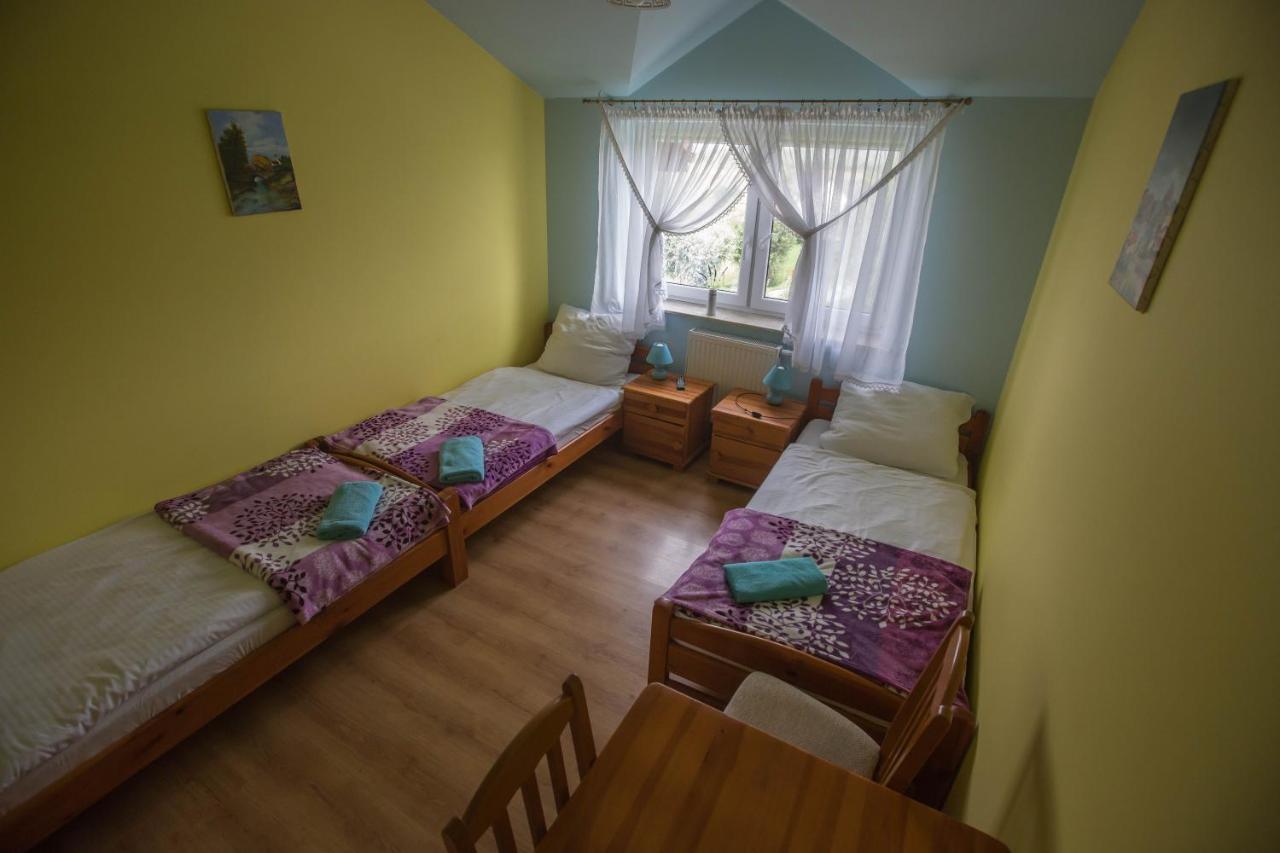 Rezydencja Pod Pieprzowkami Zalesie Gorzyckie Exteriör bild